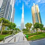 Majestic Actone 1Br Dowtown Dubai