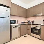 Majestic Actone 1Br Dowtown Dubai