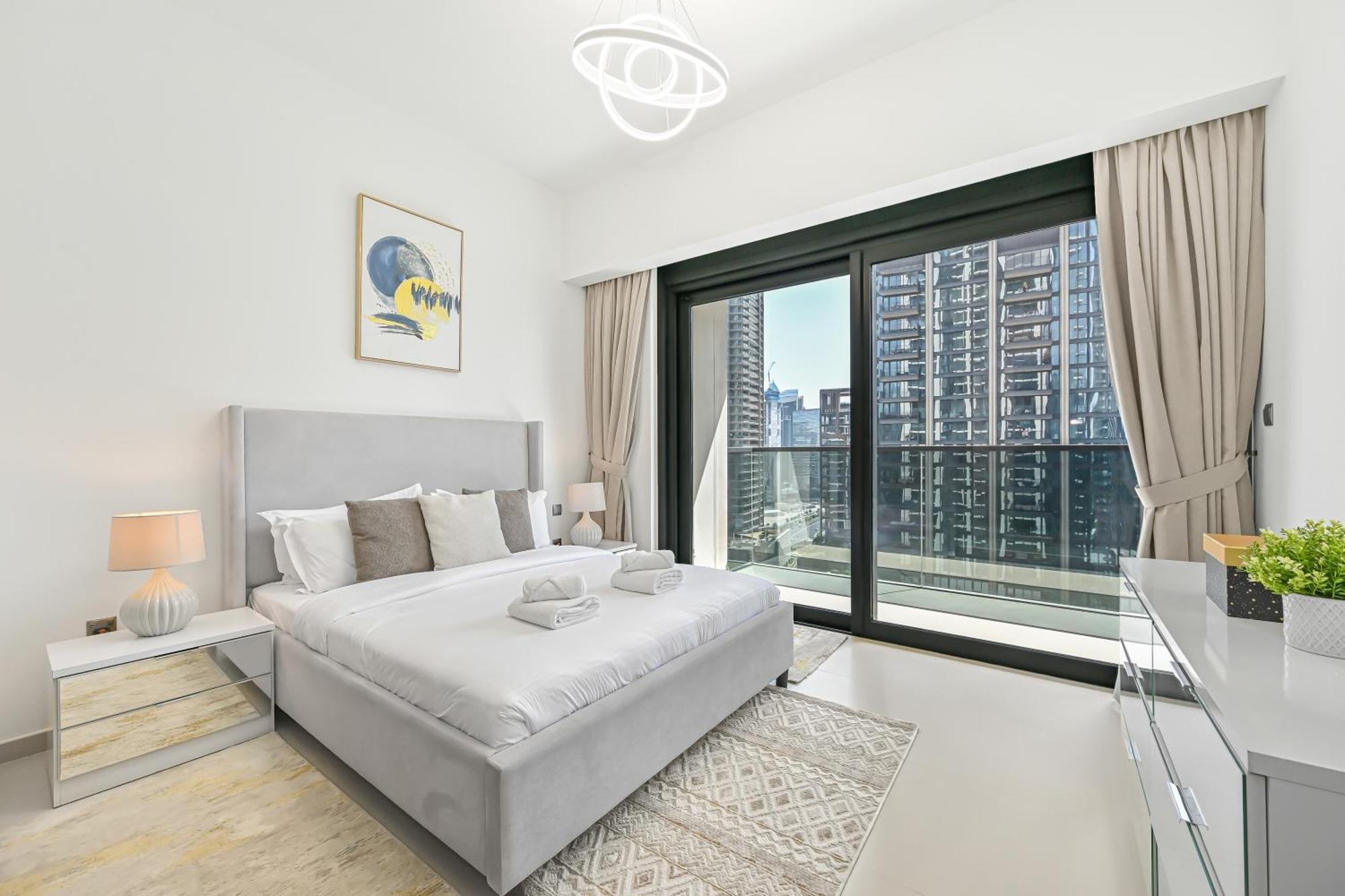 Majestic Actone 1br Dowtown Apartment *