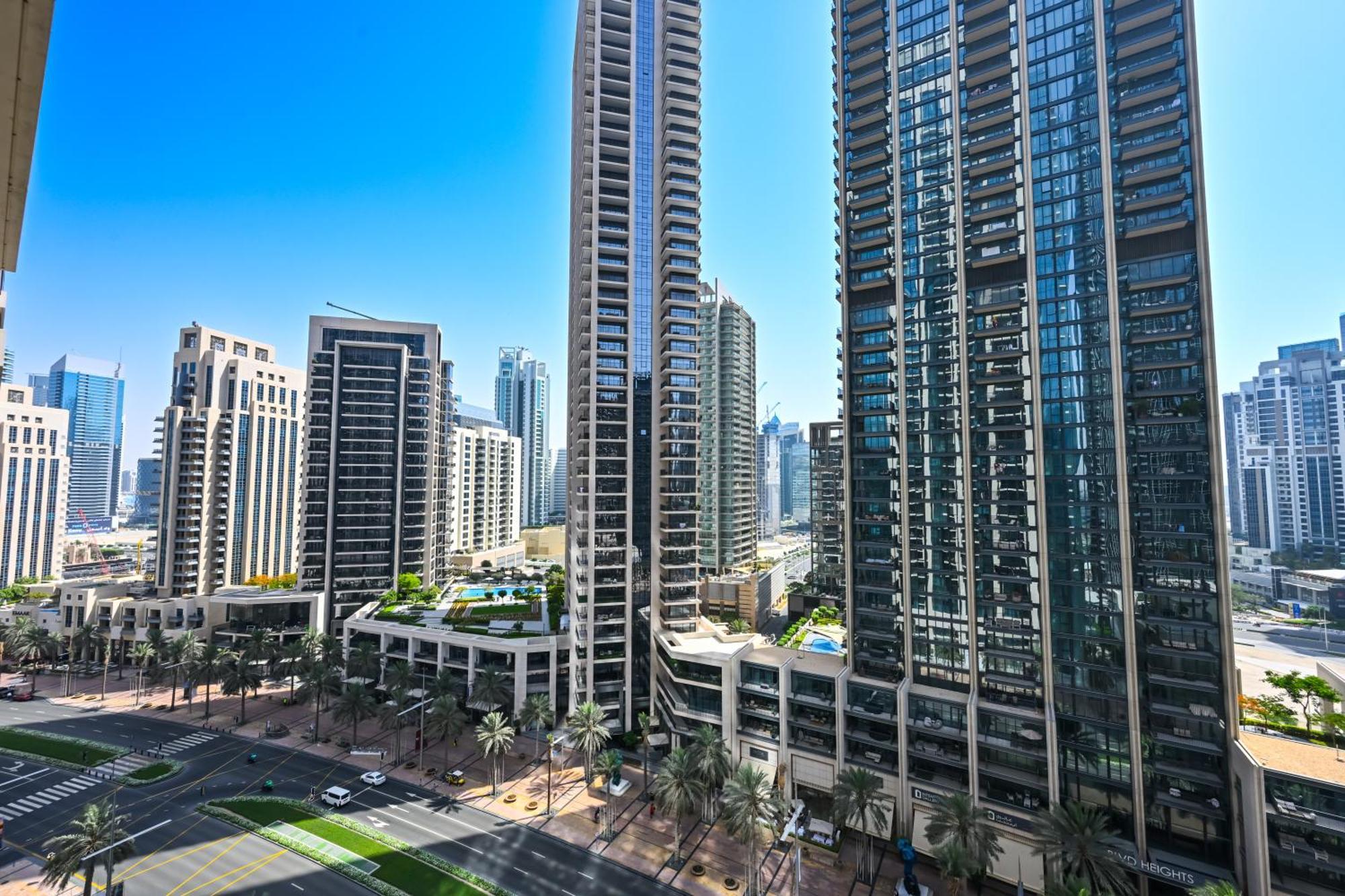 Majestic Actone 1br Dowtown Apartment *